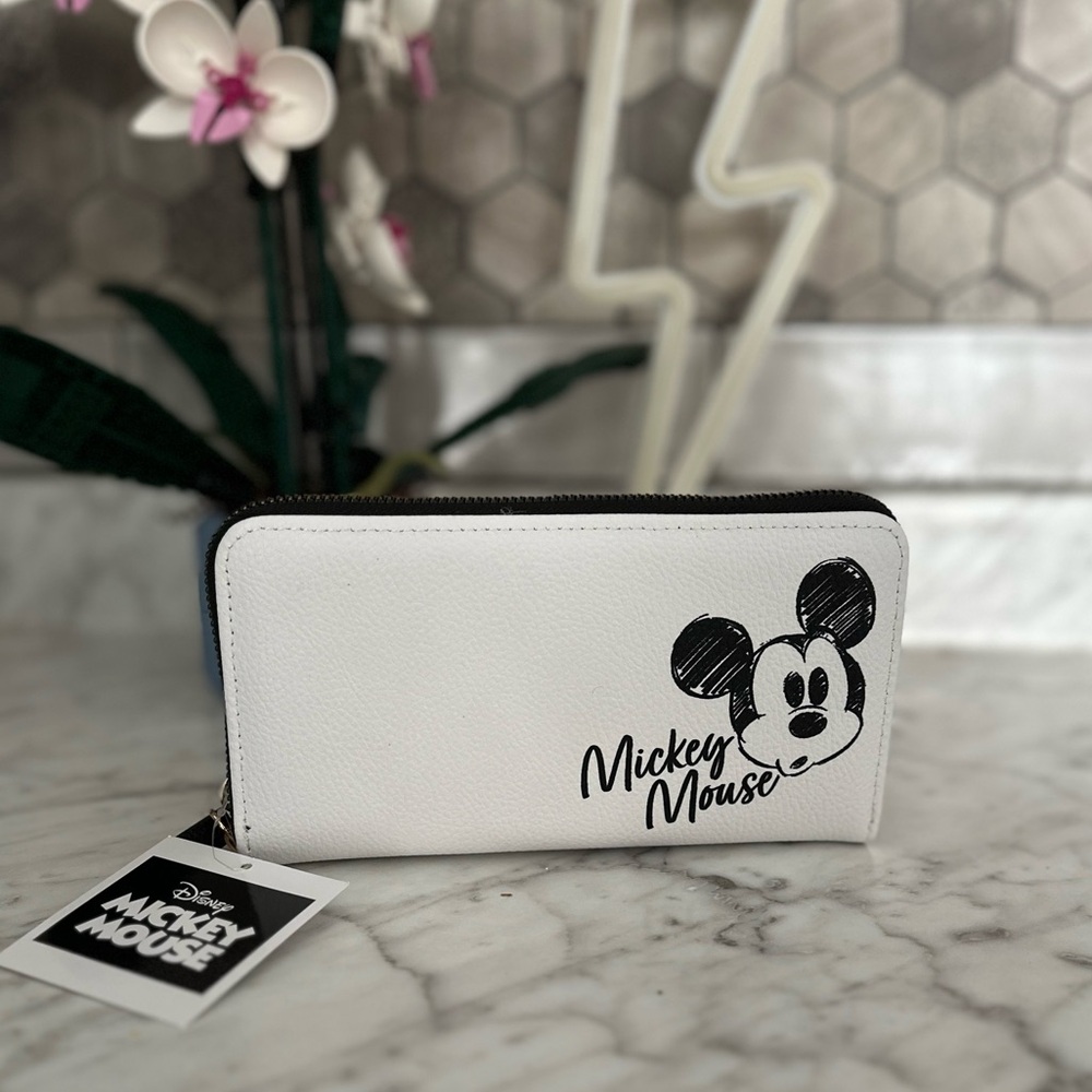 Disney Mickey Mouse Wallet